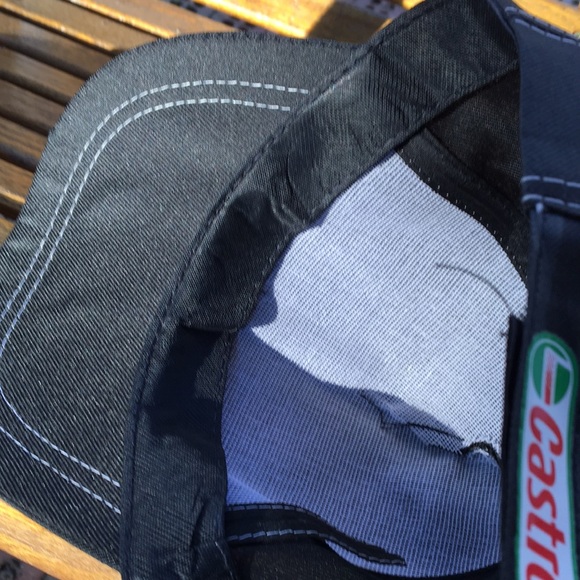 Castrol FLW TM outdoors lightweight fishing hat 5 panel baseball style black - Picture 6 of 16